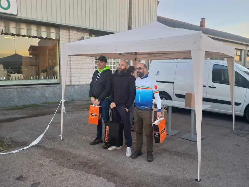 gs castello ciclismo Lurate Caccivio podio garlasco